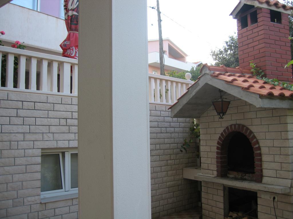 Apartments Nino Seget Vranjica Zimmer foto