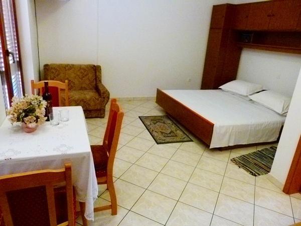 Apartments Nino Seget Vranjica Zimmer foto