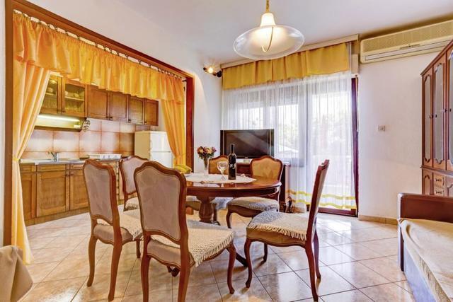 Apartments Nino Seget Vranjica Zimmer foto