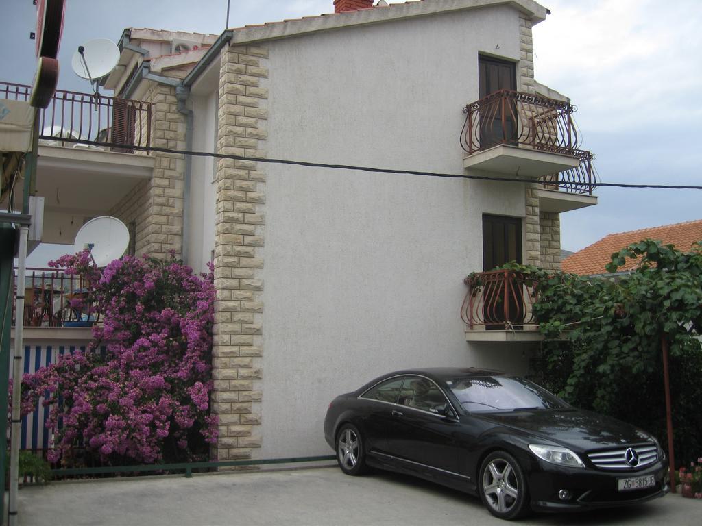 Apartments Nino Seget Vranjica Exterior foto